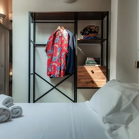 Amazing Attic On Harbour * Côme