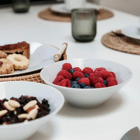 Amazing Attic On Harbour Appartamento Côme