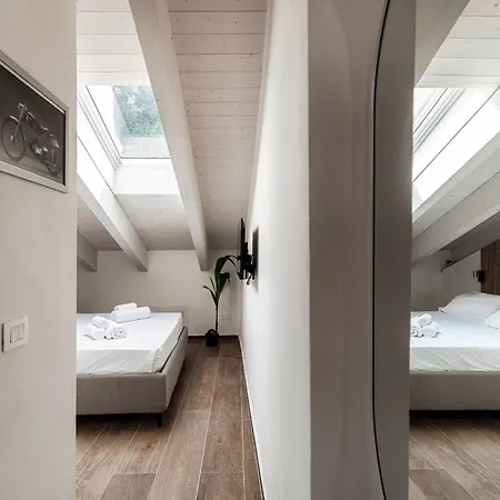Amazing Attic On Harbour *