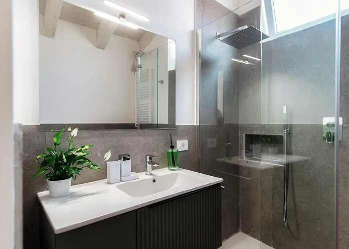 Amazing Attic On Harbour Apartamento Como