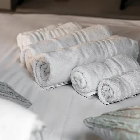 Апартаменты Amazing Attic On Harbour