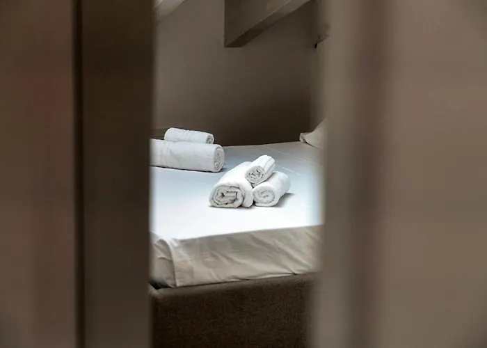 Amazing Attic On Harbour * Комо