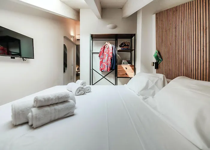 Апартаменты Amazing Attic On Harbour *