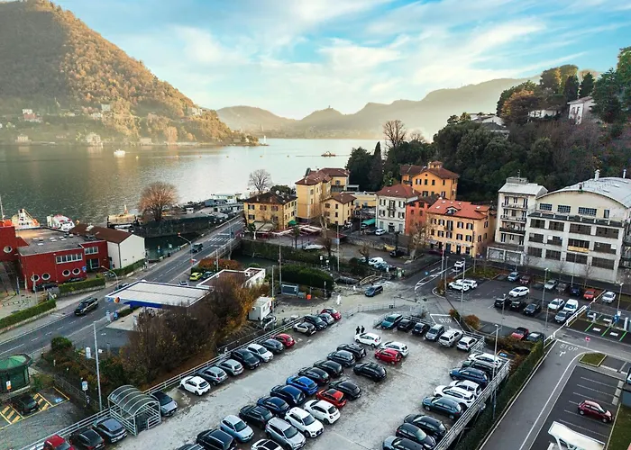 Amazing Attic On Harbour *