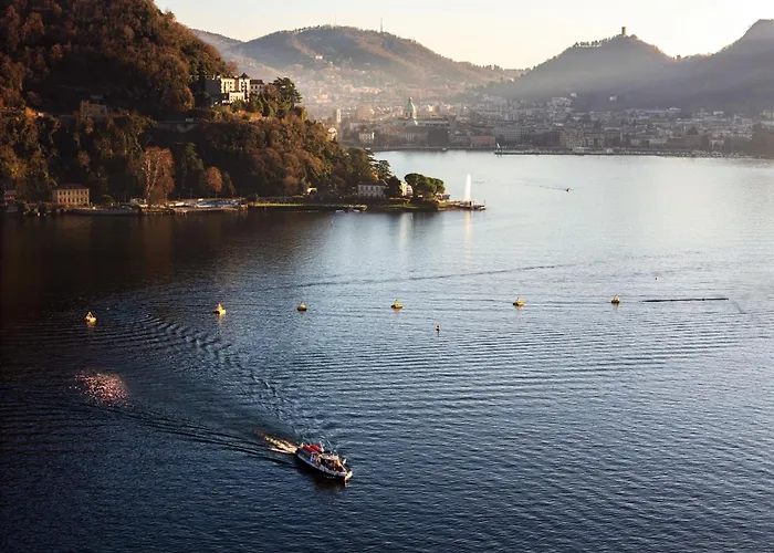 Amazing Attic On Harbour *